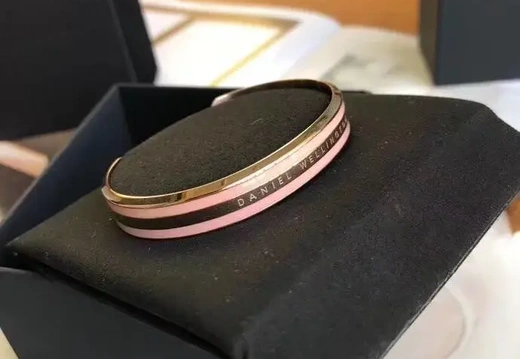 Jewelry 2025